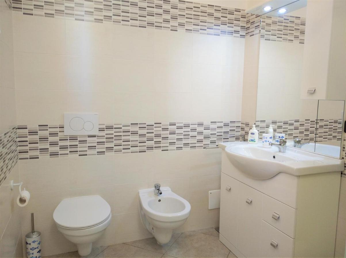 Casa Betty Apartment Бавено Екстериор снимка