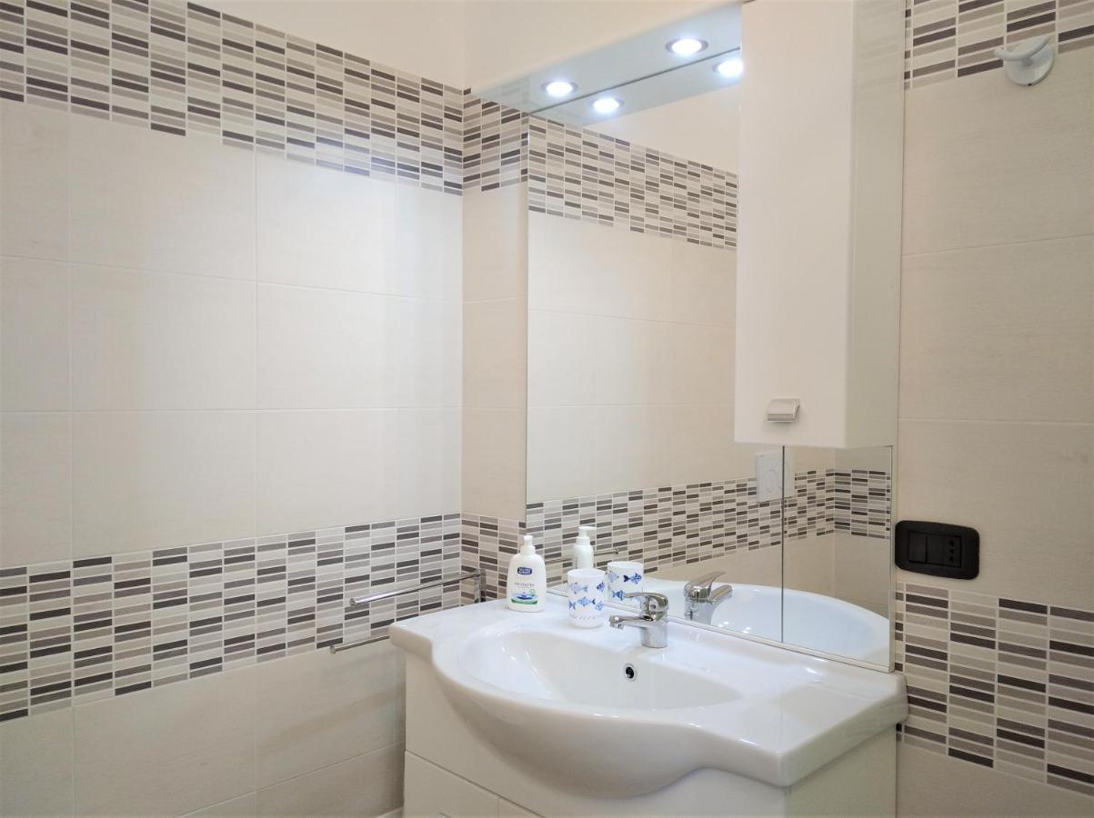 Casa Betty Apartment Бавено Екстериор снимка